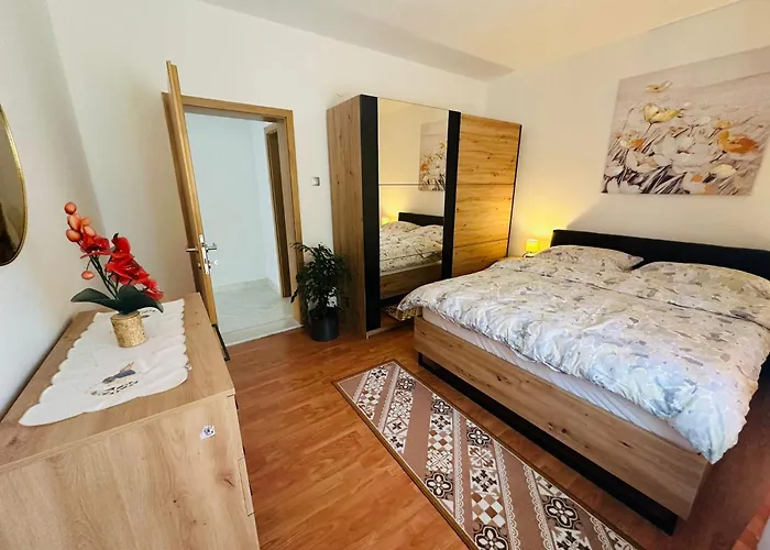 Josip * Starigrad-Paklenica